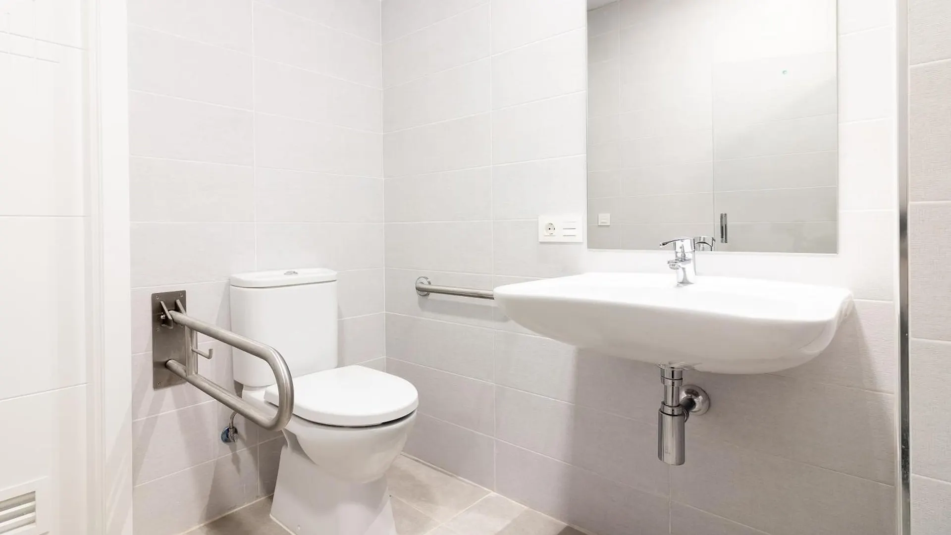 Malaga Center Flat Mariblanca 12 Sun & Terrace Boutique Appartement Spanje